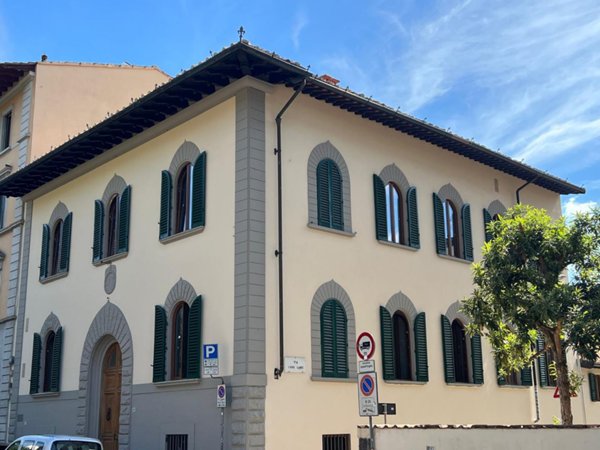 casa indipendente in vendita a Firenze in zona Centro Storico