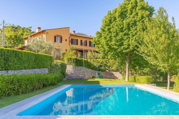 casa indipendente in vendita a Firenze in zona Soffiano