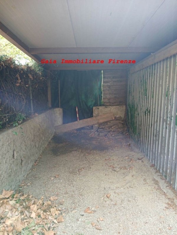 appartamento in vendita a Firenze in zona Isolotto