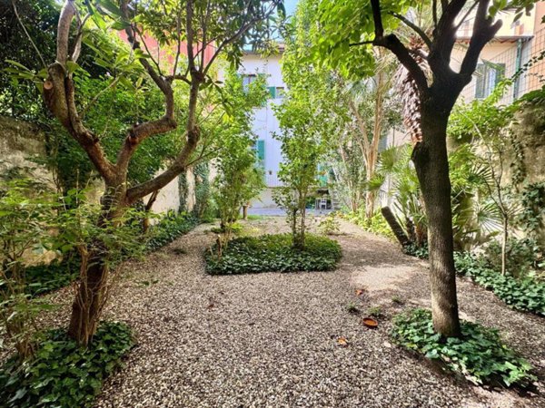 casa indipendente in vendita a Firenze in zona Campo di Marte