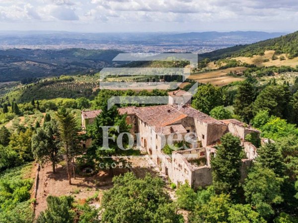 intera palazzina in vendita a Firenze
