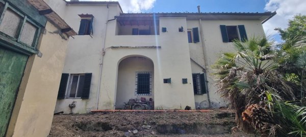 casa indipendente in vendita a Firenze in zona San Gaggio