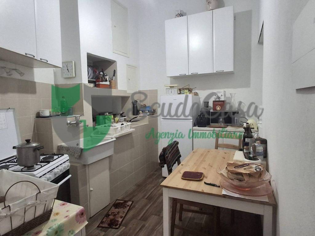 appartamento in vendita a Firenze in zona Campo di Marte