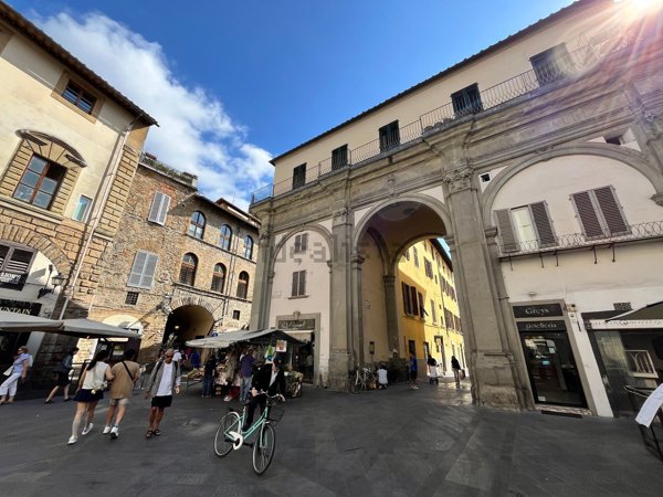 appartamento in vendita a Firenze in zona Centro Santa Croce