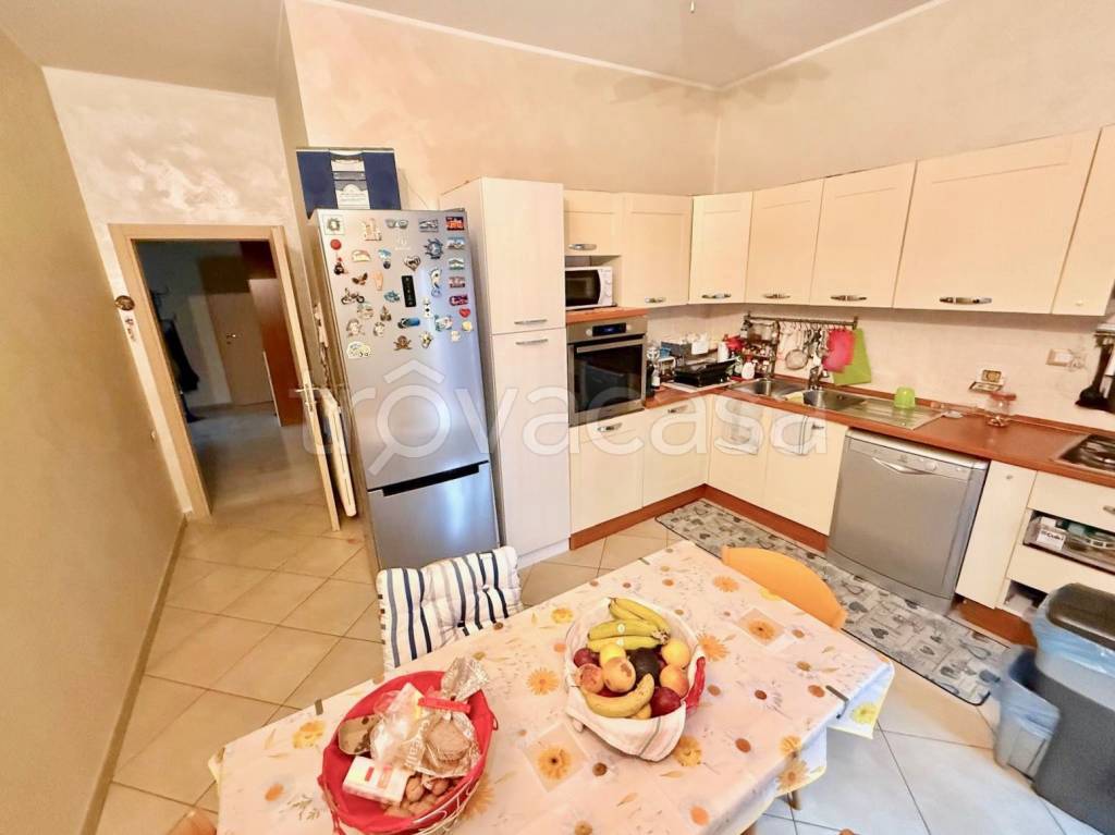 appartamento in vendita a Firenze in zona Isolotto