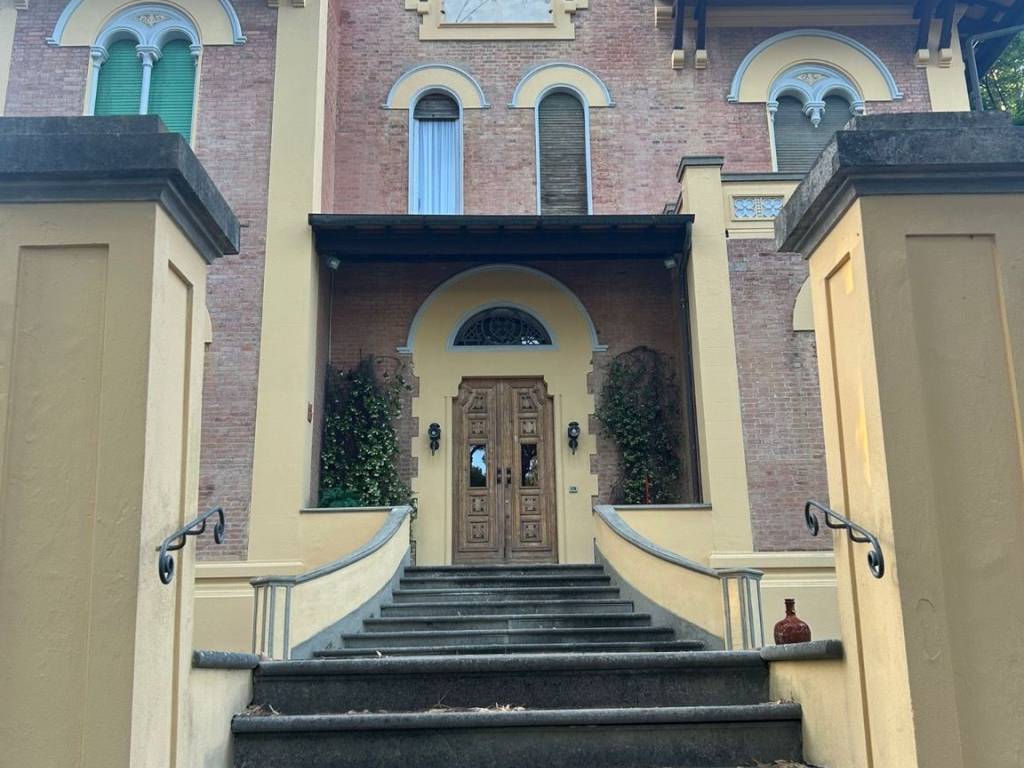 casa indipendente in vendita a Firenze in zona Le Cure
