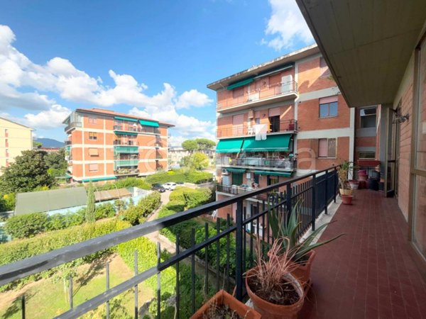 appartamento in vendita a Firenze in zona Legnaia