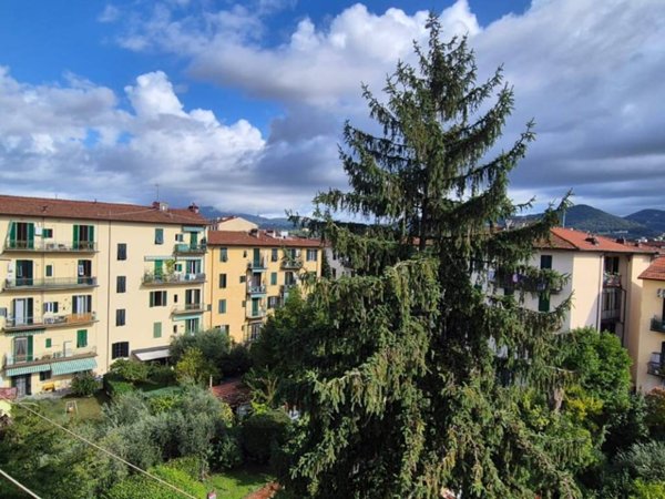 appartamento in vendita a Firenze in zona Campo di Marte