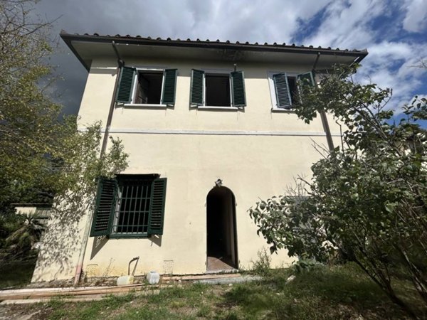 appartamento in vendita a Firenze in zona Galluzzo