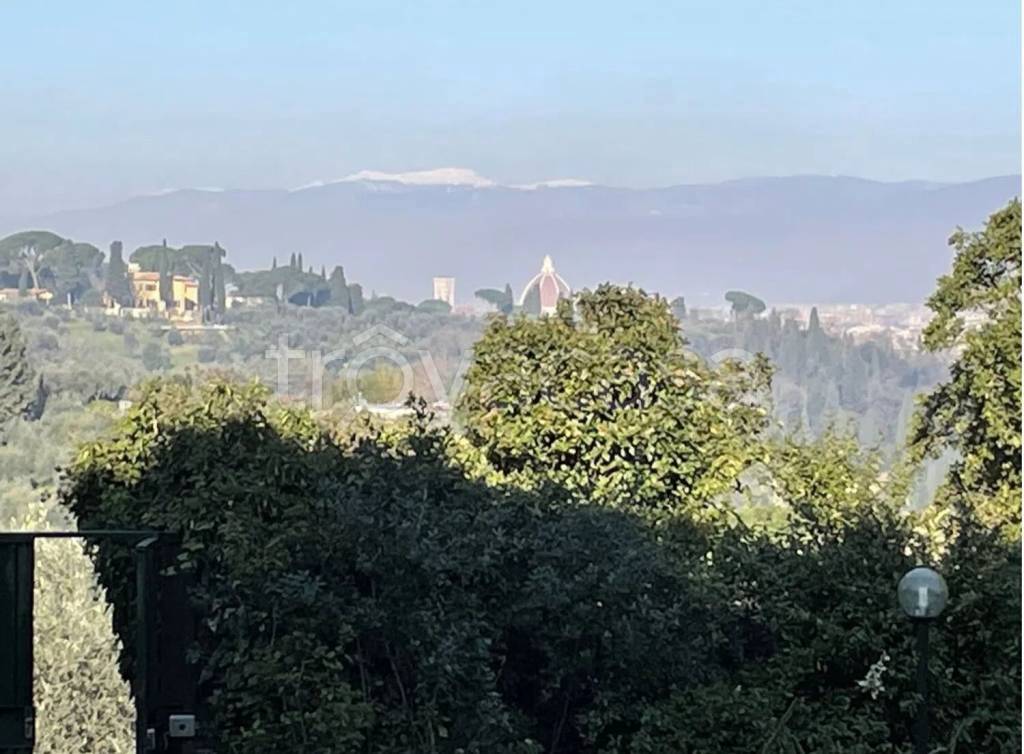 casa indipendente in vendita a Firenze in zona Gavinana
