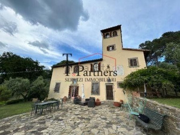 casa indipendente in vendita a Firenze in zona Settignano