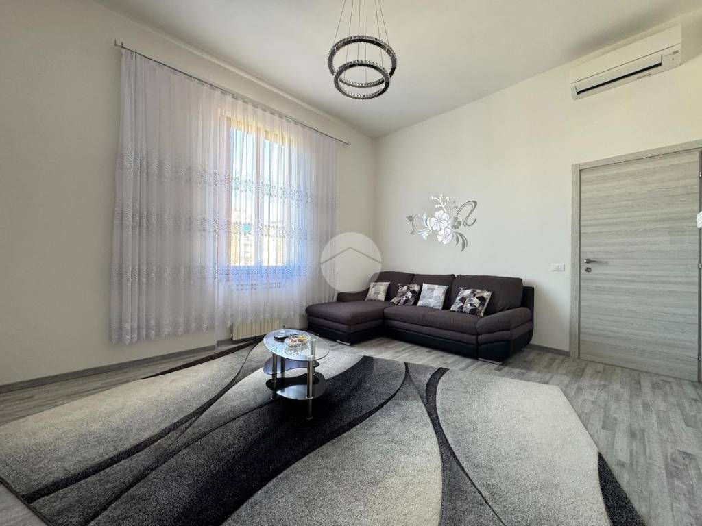 appartamento in vendita a Firenze in zona Legnaia