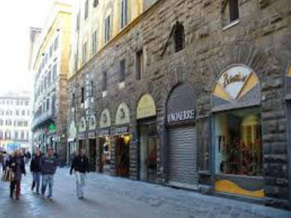 appartamento in vendita a Firenze in zona Centro Santa Croce