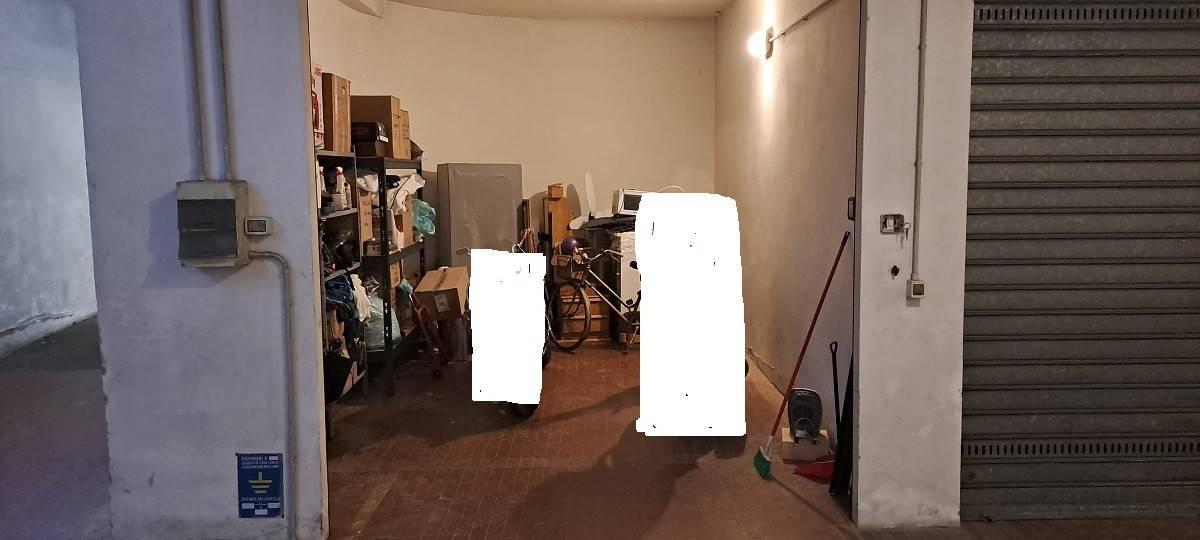negozio in vendita a Firenze in zona Soffiano