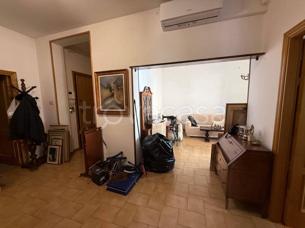 appartamento in vendita a Firenze in zona Coverciano