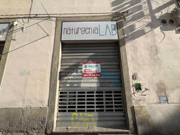 negozio in vendita a Firenze in zona Le Cure