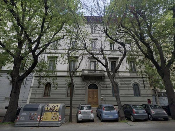 appartamento in vendita a Firenze in zona Campo di Marte