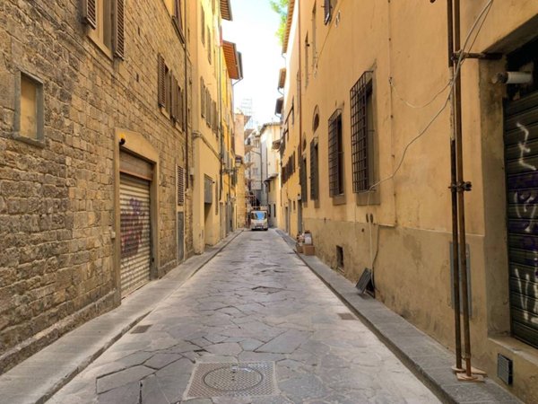 appartamento in vendita a Firenze in zona Centro Santa Croce