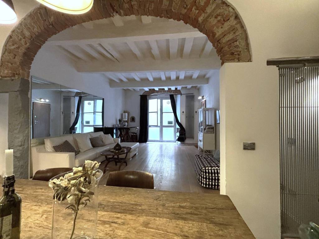 appartamento in vendita a Firenze in zona Centro San Frediano
