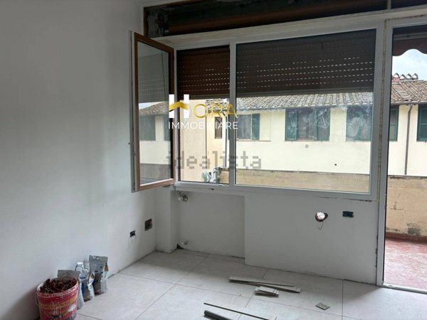 appartamento in vendita a Firenze in zona Varlungo