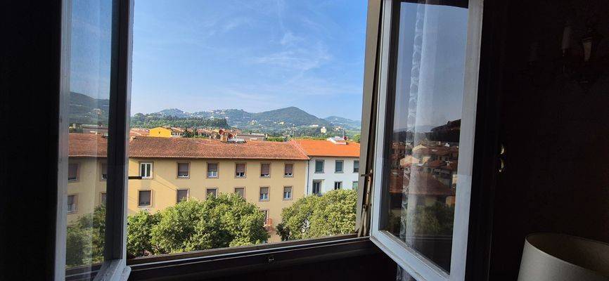 appartamento in vendita a Firenze in zona Campo di Marte