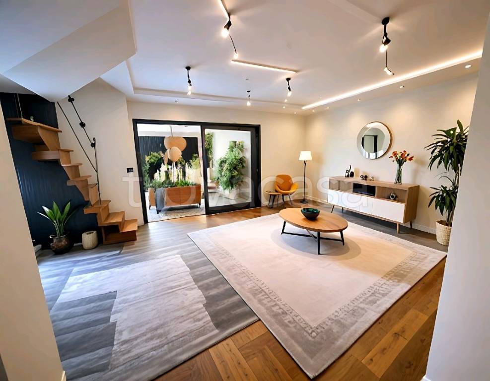 appartamento in vendita a Firenze in zona Coverciano