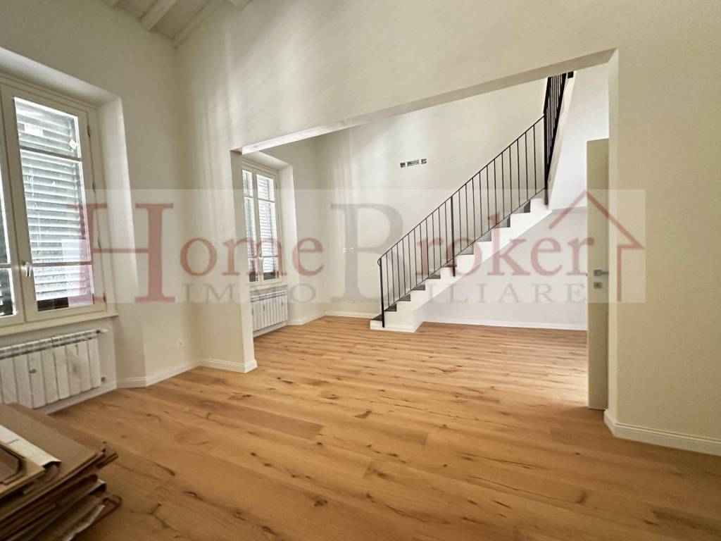 appartamento in vendita a Firenze in zona Campo di Marte