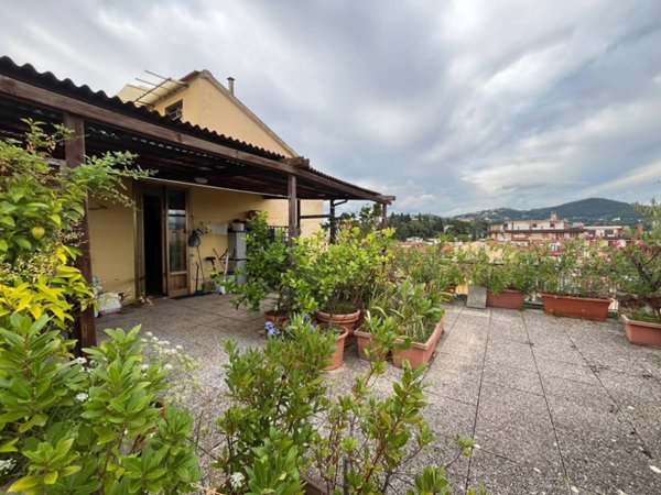appartamento in vendita a Firenze in zona Campo di Marte
