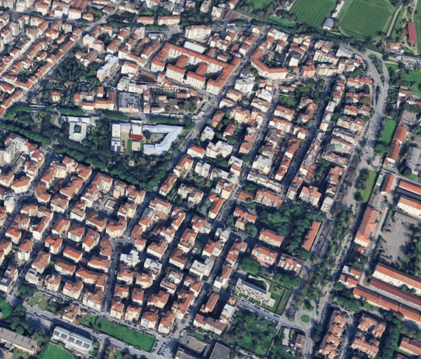 locale commerciale in vendita a Firenze in zona Coverciano