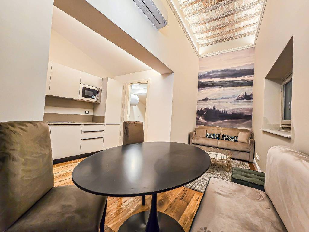 appartamento in vendita a Firenze in zona Centro San Frediano
