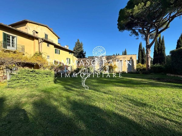 appartamento in vendita a Firenze in zona Bellosguardo