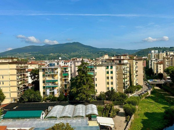 appartamento in vendita a Firenze in zona Careggi