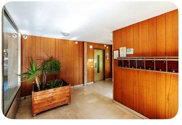 appartamento in vendita a Firenze in zona Varlungo