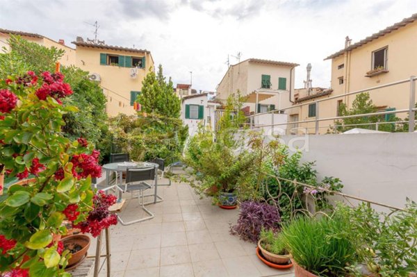 appartamento in vendita a Firenze in zona Centro Santa Croce