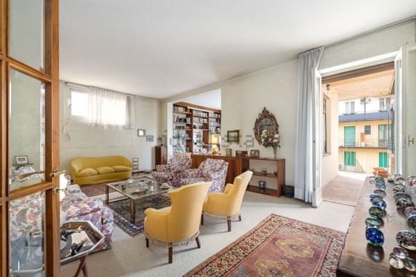 appartamento in vendita a Firenze in zona Centro Santa Maria Novella