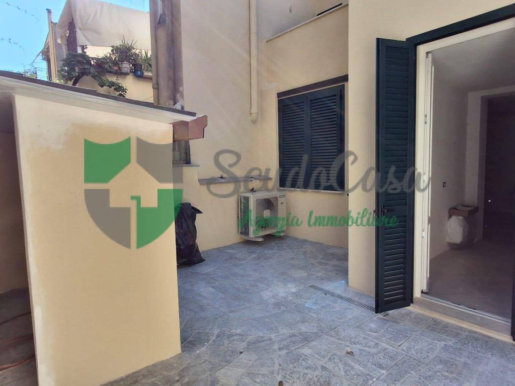 appartamento in vendita a Firenze in zona Campo di Marte