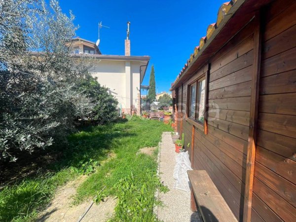 appartamento in vendita a Firenze in zona Legnaia