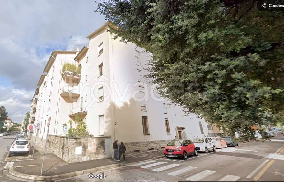 appartamento in vendita a Firenze in zona Isolotto