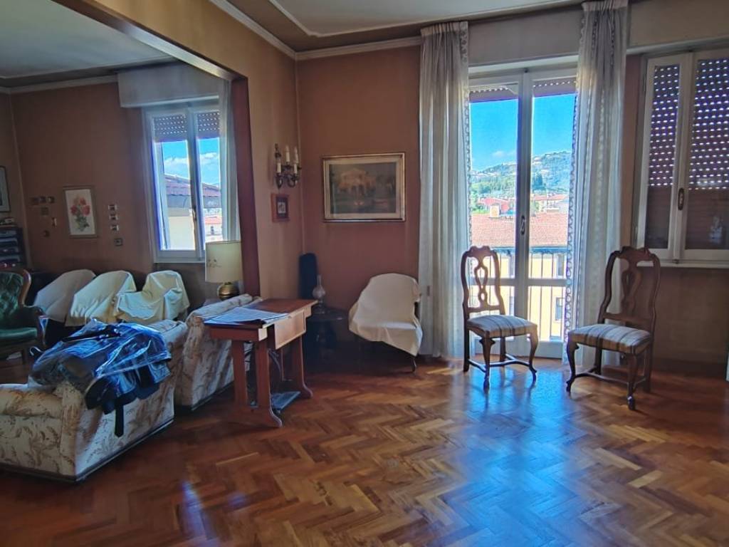 appartamento in vendita a Firenze in zona Campo di Marte