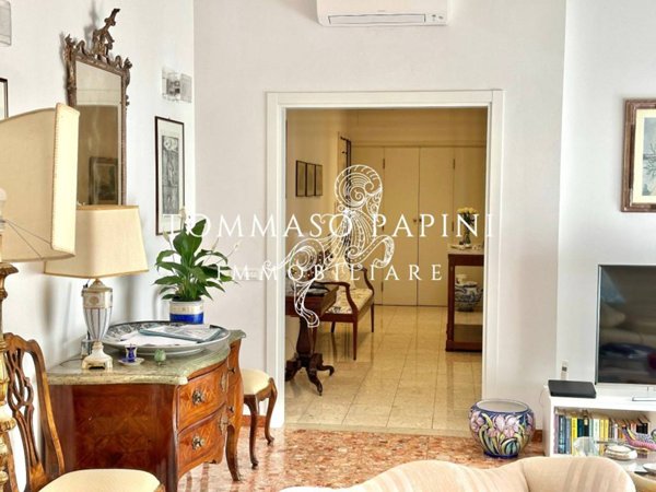 appartamento in vendita a Firenze in zona Campo di Marte