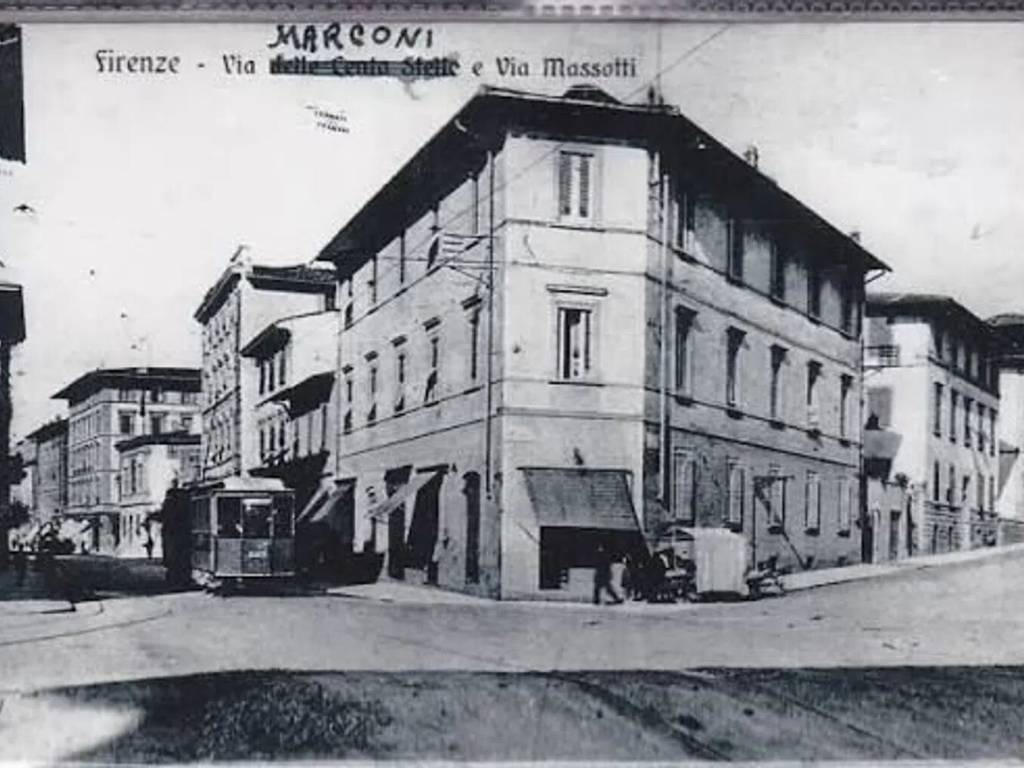 intera palazzina in vendita a Firenze in zona Campo di Marte