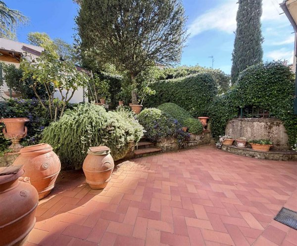 casa indipendente in vendita a Firenze in zona San Gaggio