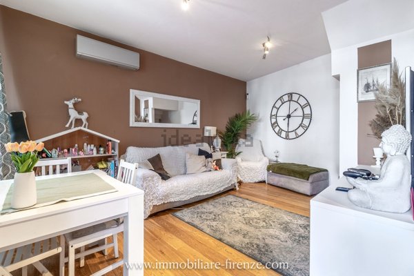 casa indipendente in vendita a Firenze in zona Campo di Marte