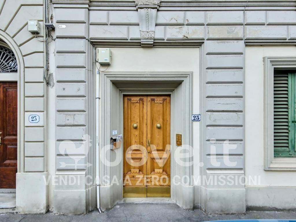 appartamento in vendita a Firenze in zona Le Cure