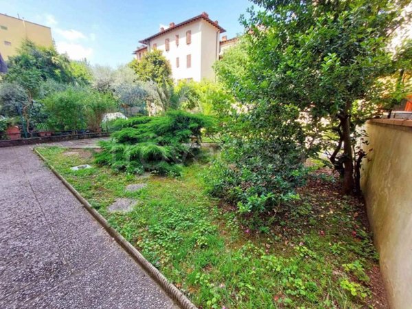 appartamento in vendita a Firenze in zona Campo di Marte