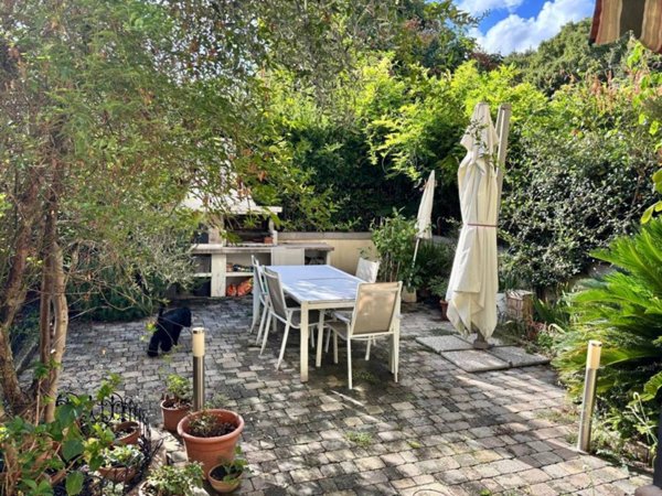 casa indipendente in vendita a Firenze in zona Soffiano