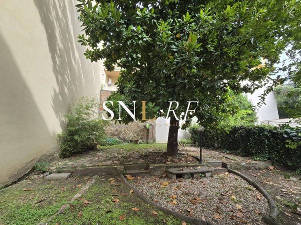 appartamento in vendita a Firenze in zona Campo di Marte