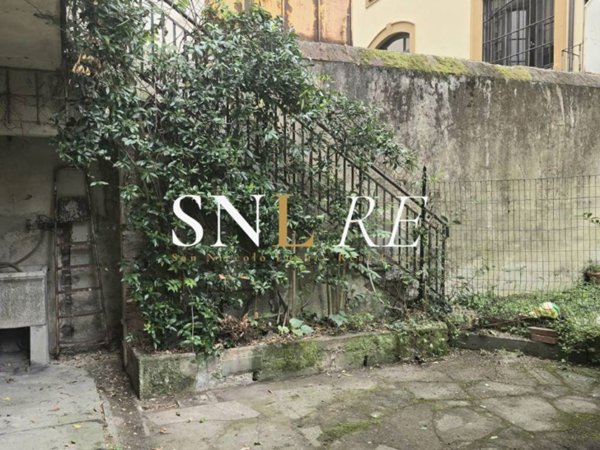 appartamento in vendita a Firenze in zona Campo di Marte