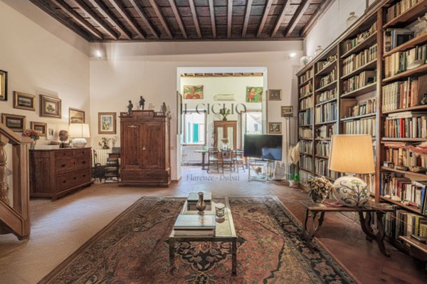 appartamento in vendita a Firenze in zona Centro Santa Croce