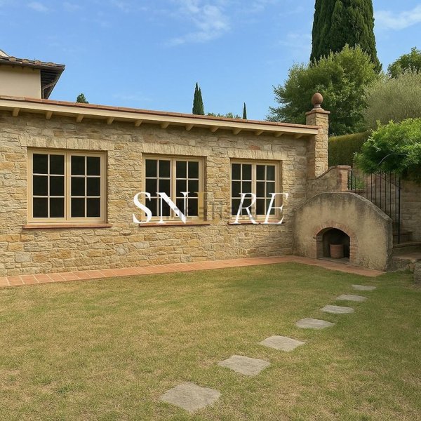 ufficio in vendita a Firenze in zona Galluzzo